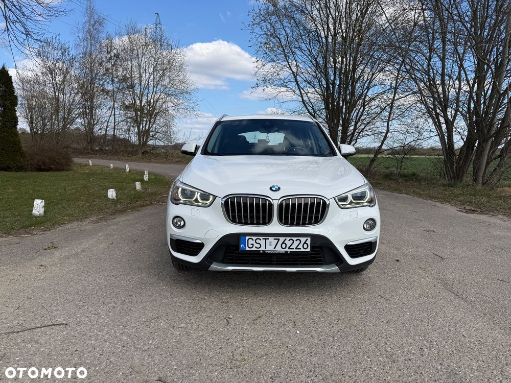 BMW X1 sDrive18d sport - 4