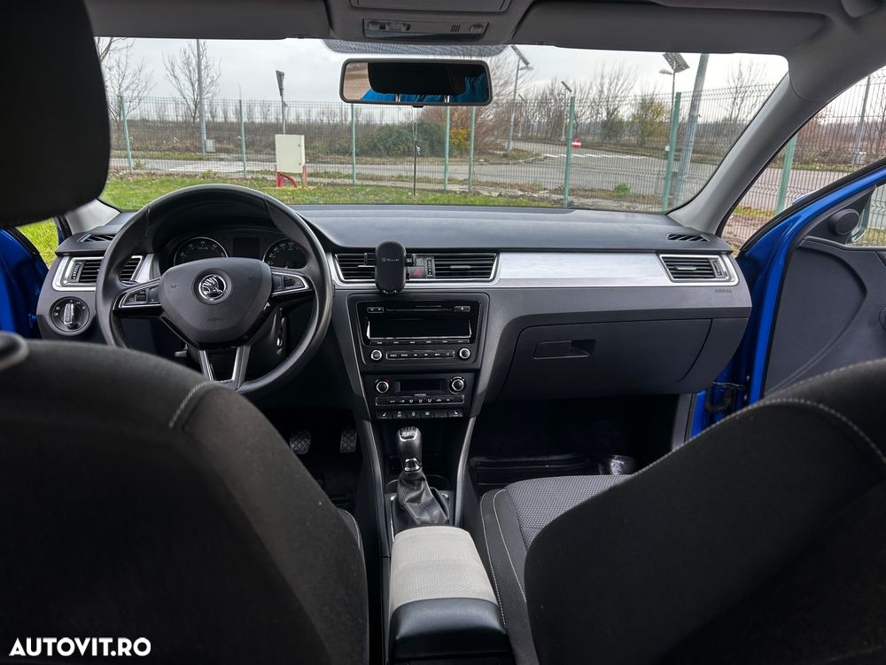 Skoda Rapid 1.2 TSI Ambition - 17