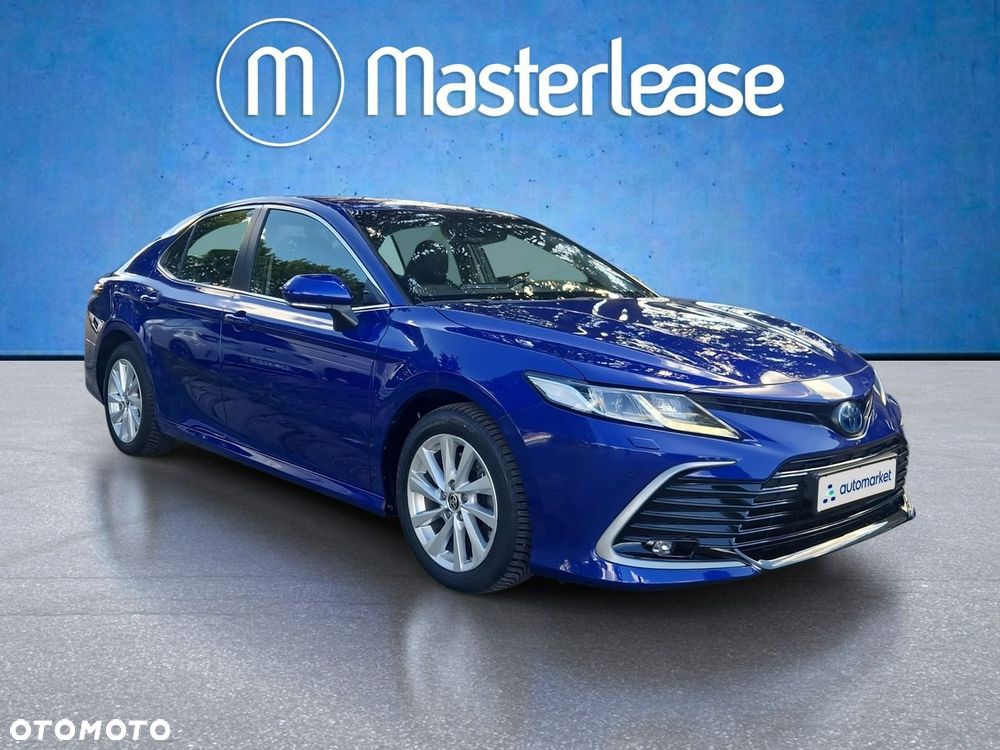 Toyota Camry - 3