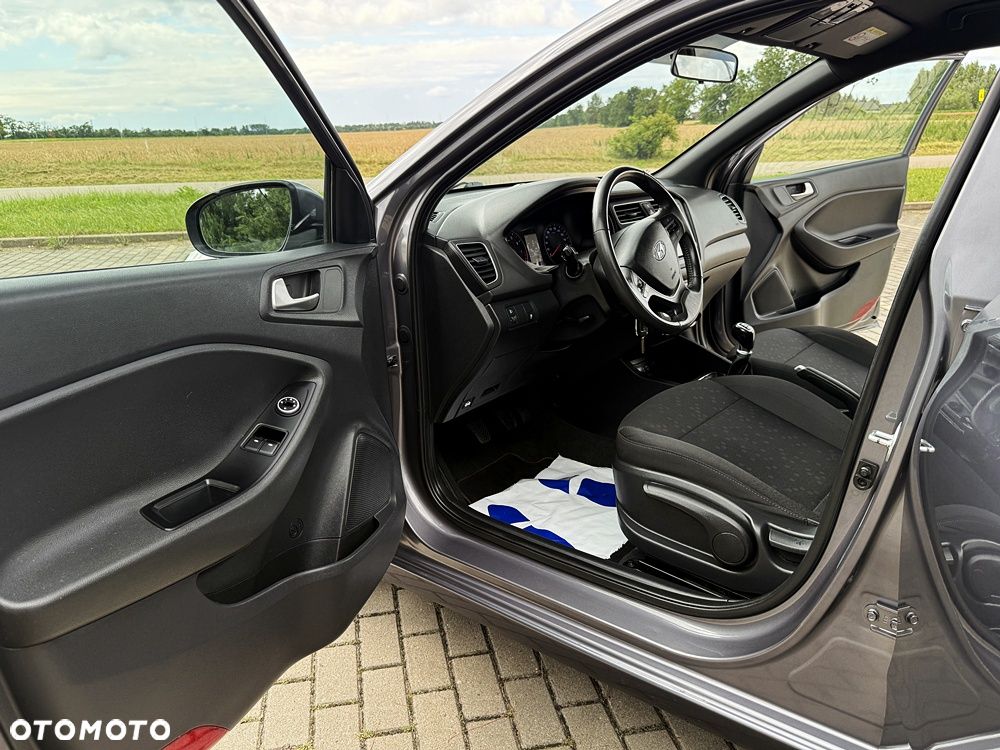 Hyundai i20 1.25 Comfort - 21