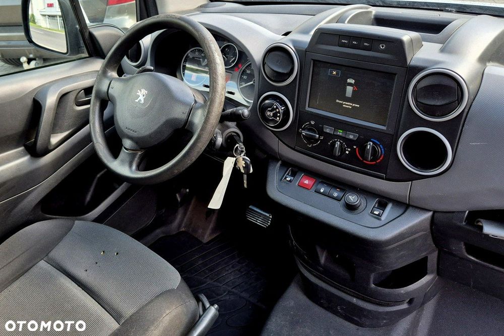 Peugeot Partner - 11
