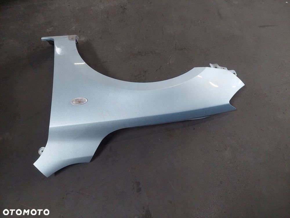 BŁOTNIK LEWY PRZÓD LEXUS IS II 8R6 - 2