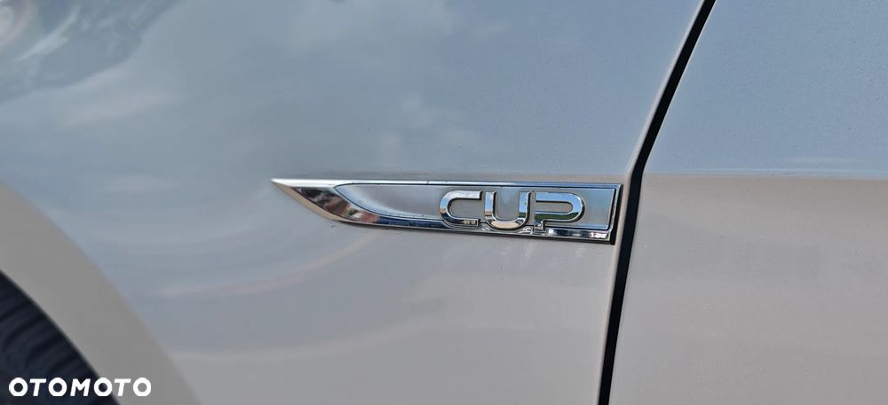Volkswagen Golf 1.6 BlueTDI DSG Cup - 8