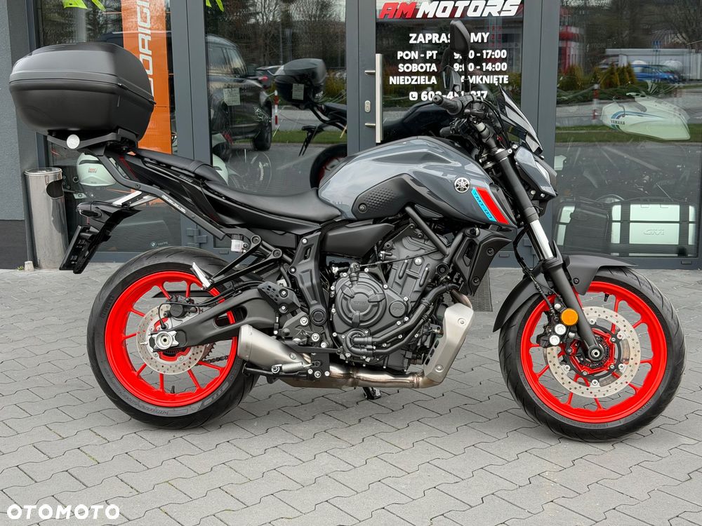 Yamaha MT - 3