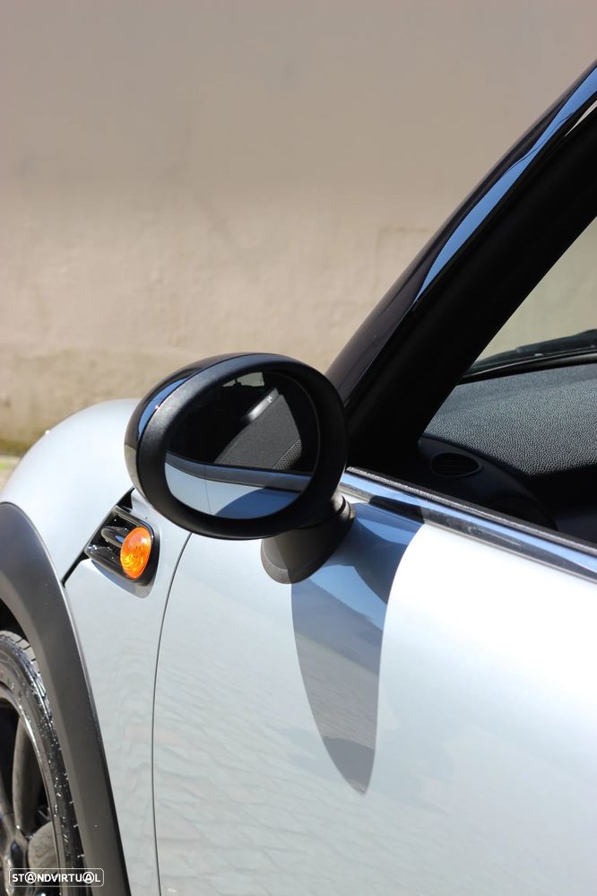 MINI 3 Portas Cooper D - 14