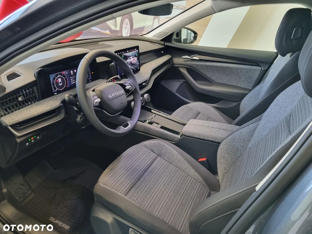 Skoda Superb 1.5 TSI Style DSG - 8