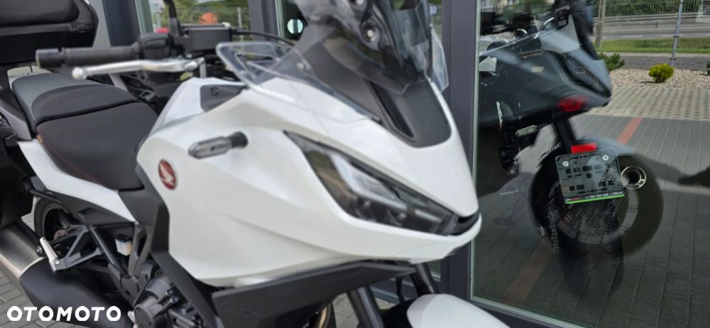 Honda NT - 10