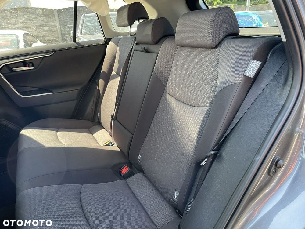 Toyota RAV4 2.5 Hybrid Active 4x2 - 13