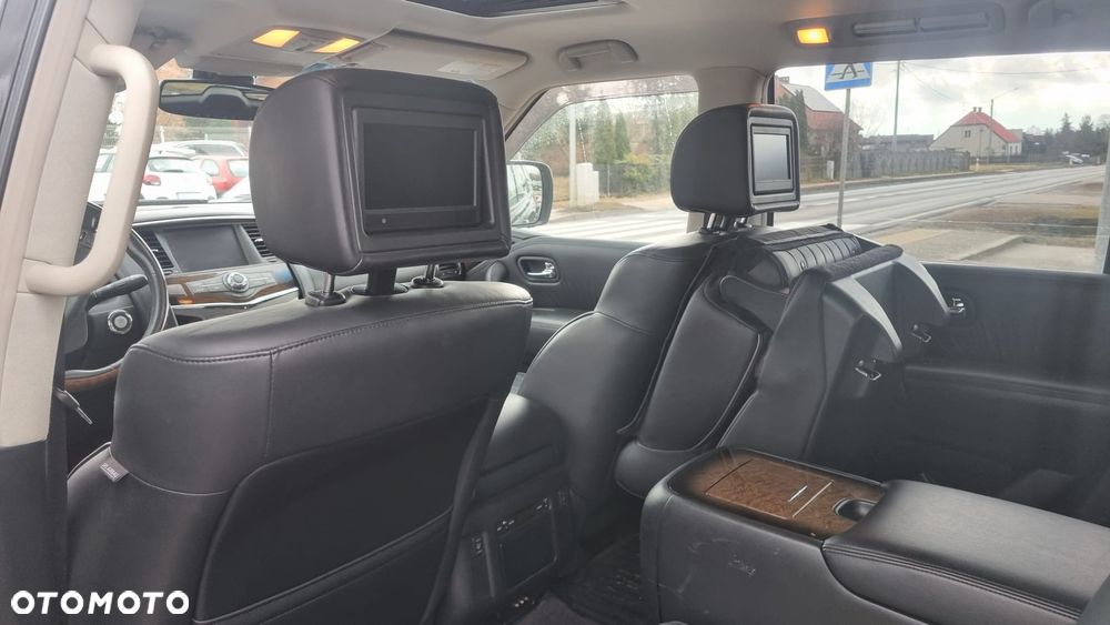 Infiniti QX80 - 38