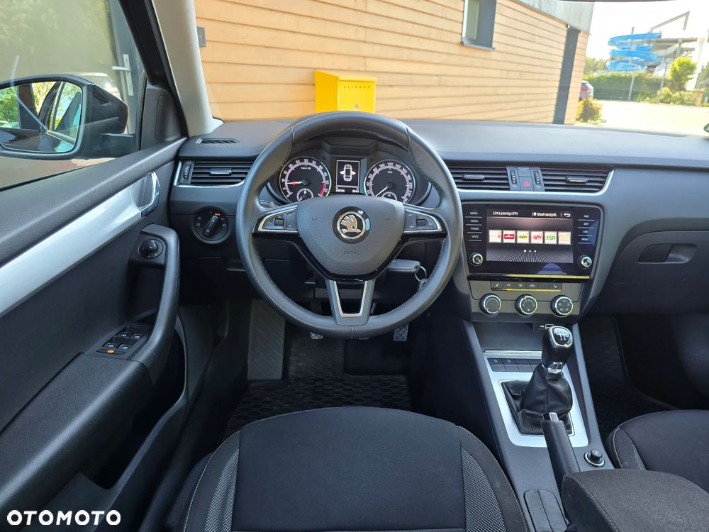 Skoda Octavia 1.6 TDI Premium Edition - 22