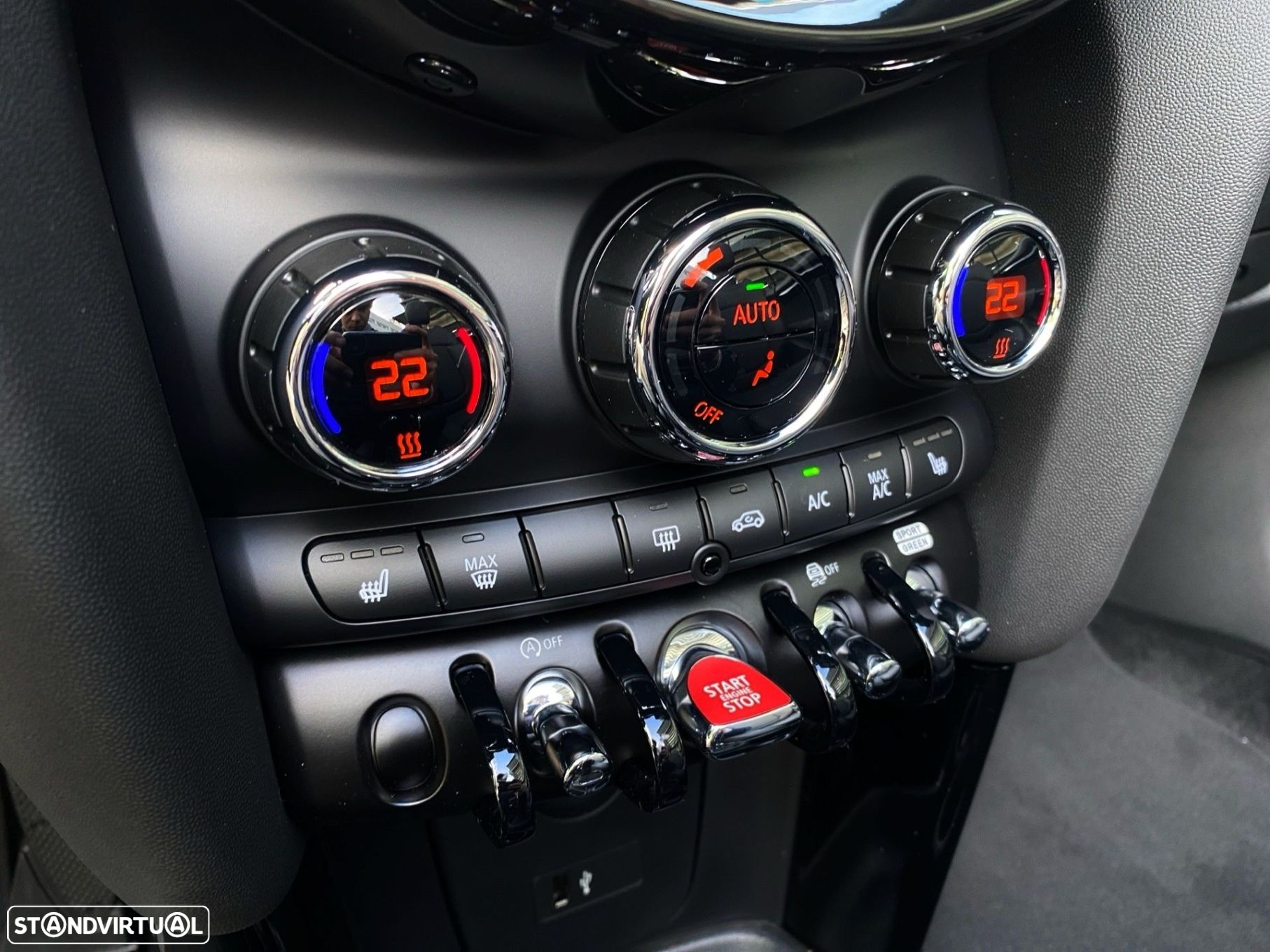 MINI Cabrio Cooper Classic Auto - 10
