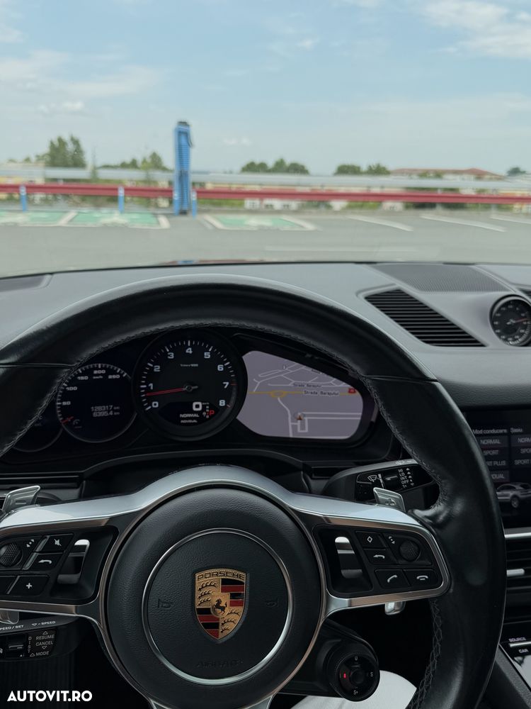 Porsche Cayenne Coupe Tiptronic S - 6