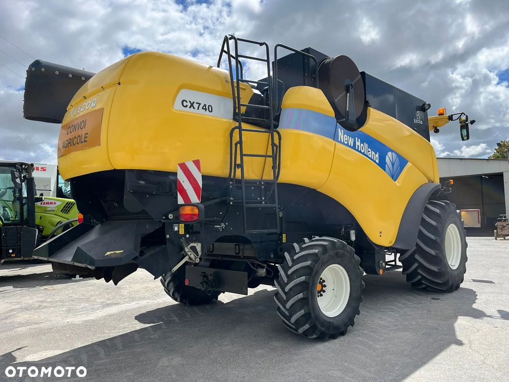 New Holland CX740, 5.18m vario, 2005r. - 4