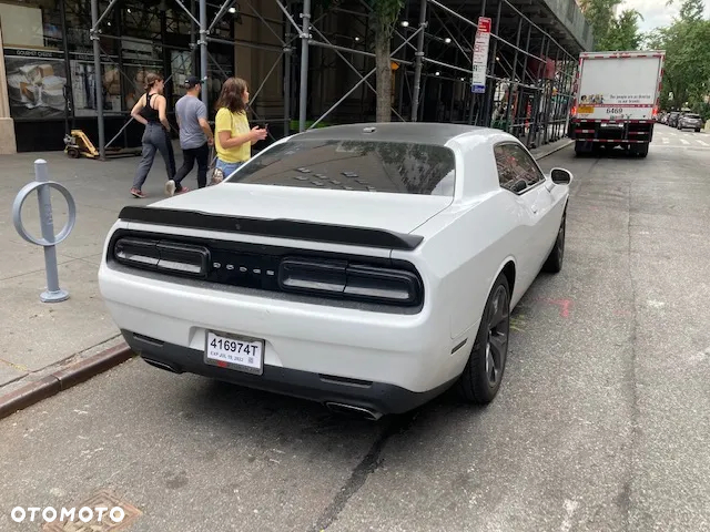 Dodge Challenger Automatik R/T Plus - 3