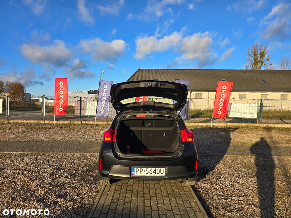 Toyota Auris 1.6 Luna - 10