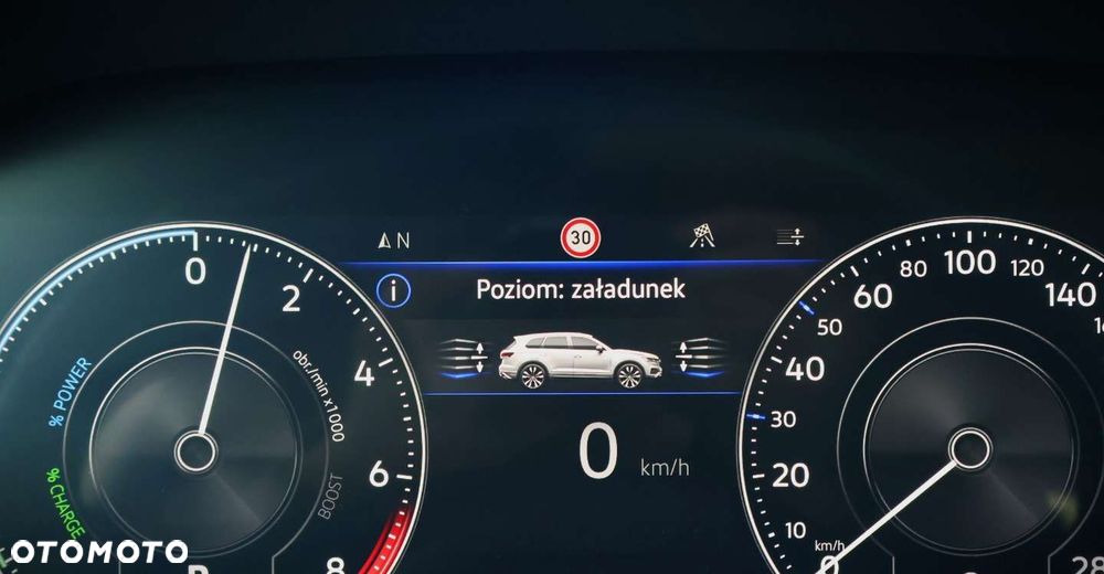 Volkswagen Touareg - 26