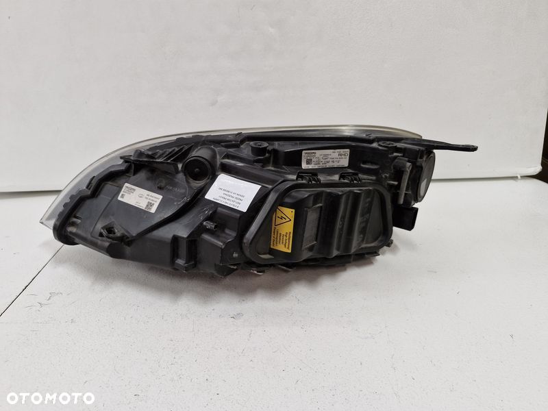 VOLVO V40 II 2 LAMPA REFLEKTOR PRAWY PRZÓD XENON UK 31283335 - 6