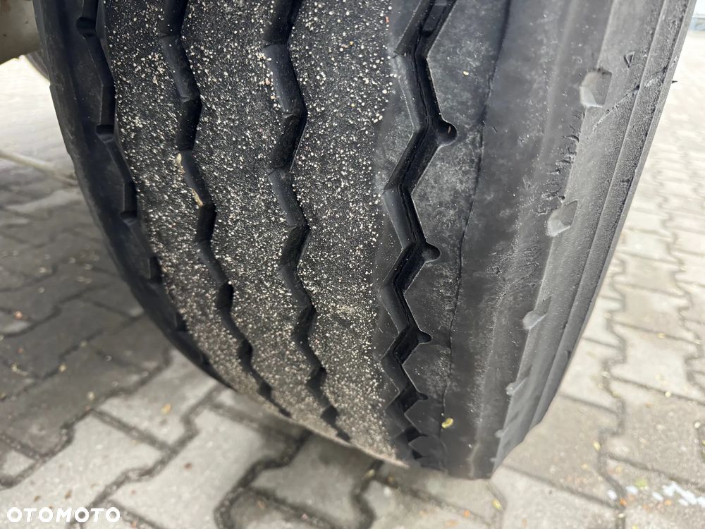 Lag Podkontenerowa z wywrotem !!  Hydraulika!!, 117.000km!! - 23