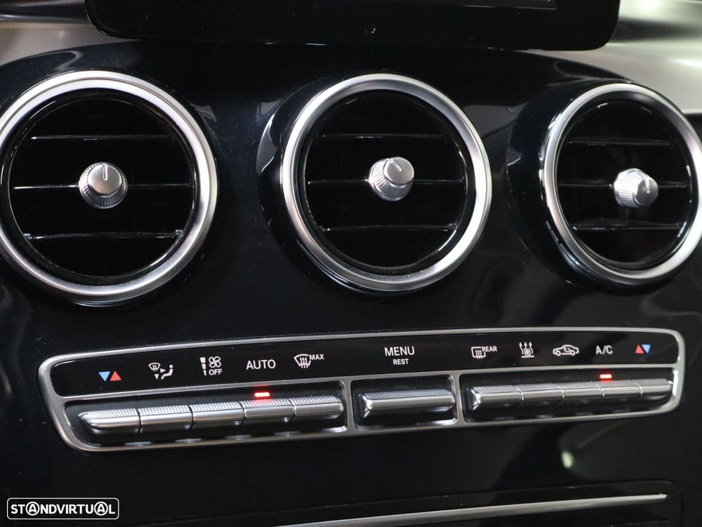 Mercedes-Benz GLC 300 e 4Matic - 18