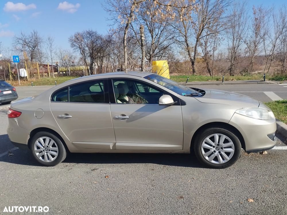 Renault Fluence 1.6 16V 110 Dynamique - 4