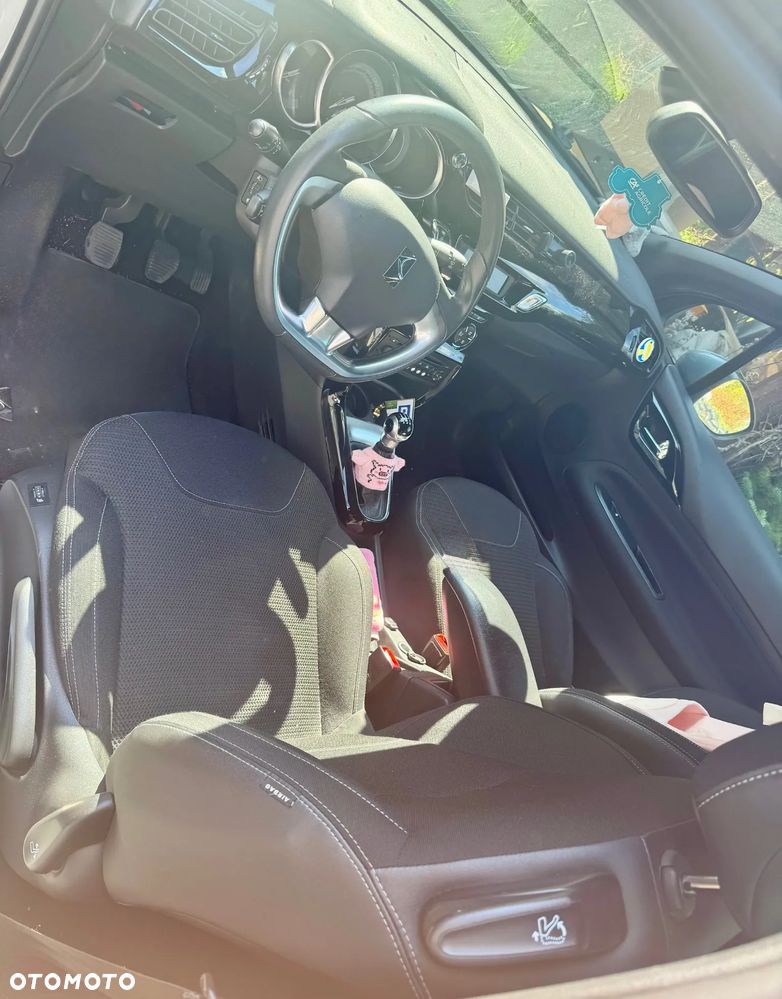 Citroën DS3 1.6 HDi SoChic - 18