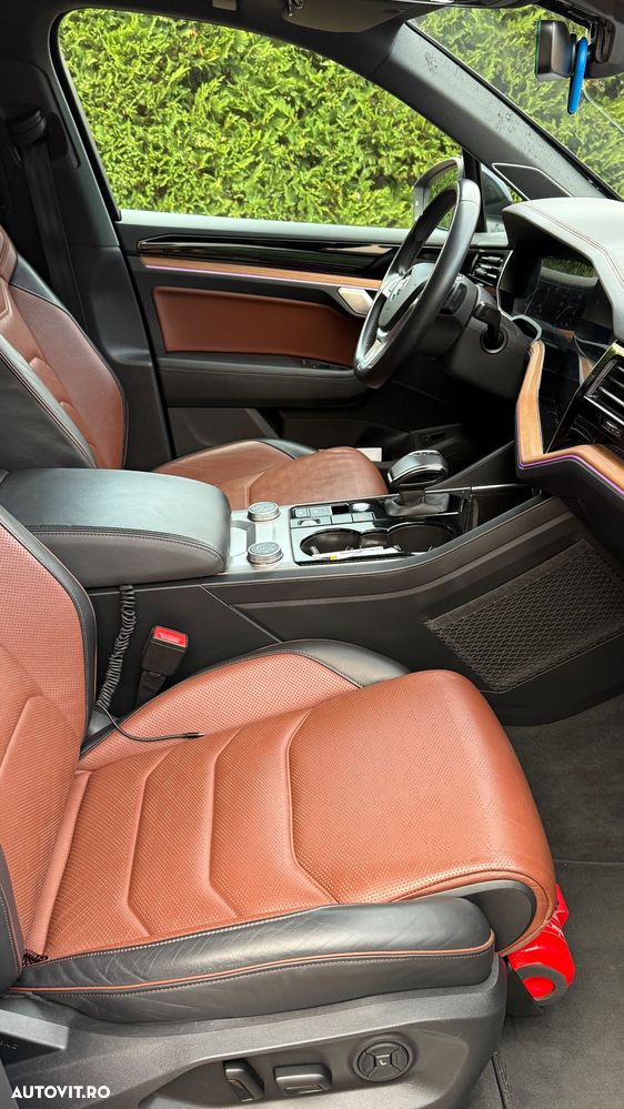 Volkswagen Touareg V6 TDI R-Style - 9