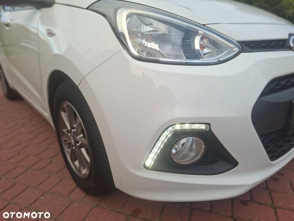 Hyundai i10 1.2 Intro Edition - 11