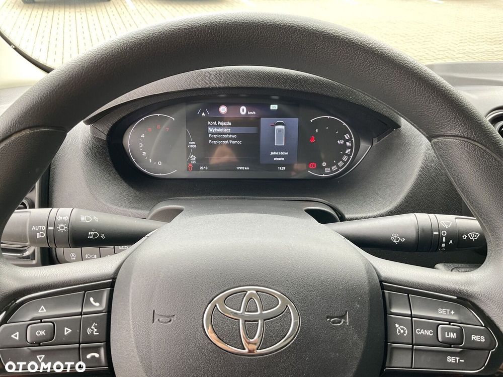 Toyota PROACE - 15