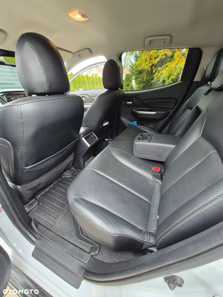 Mitsubishi L200 - 16