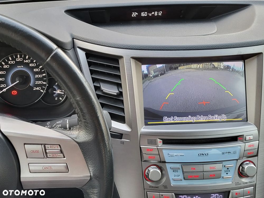 Subaru Legacy 2.0i Comfort Navi - 27