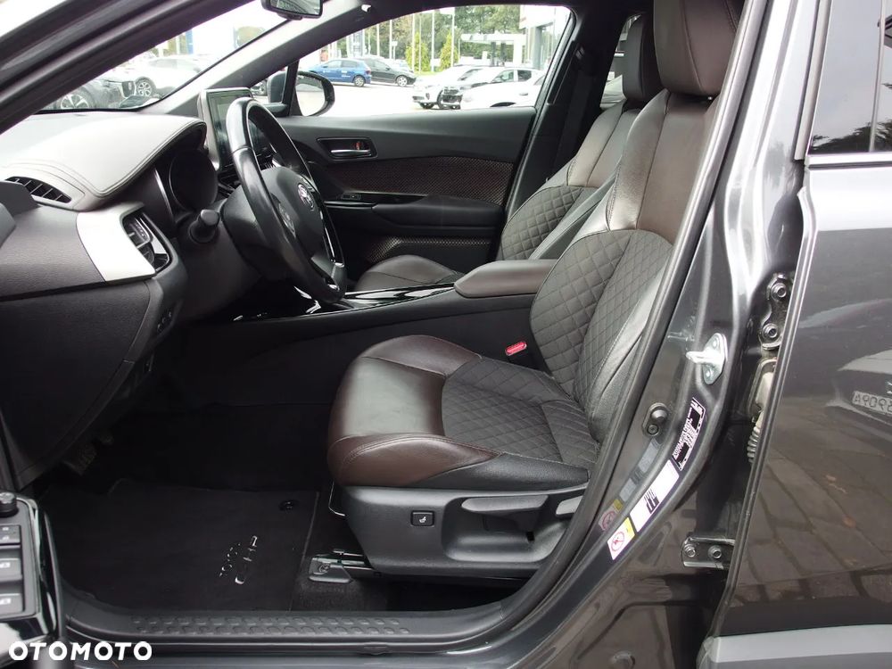 Toyota C-HR 1.2 T Prestige CVT 4x4 - 12
