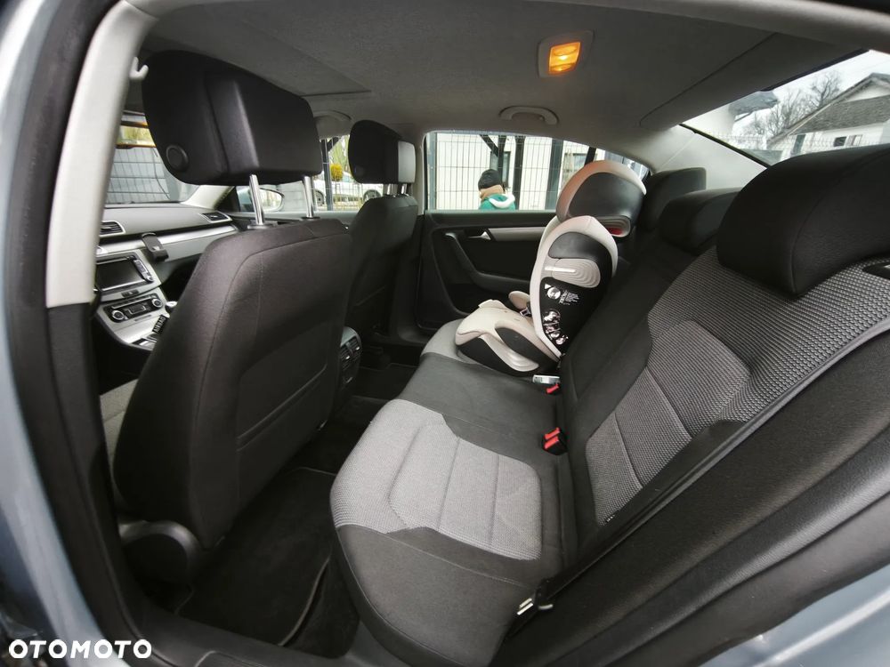 Volkswagen Passat 1.8 TSI Comfortline - 5