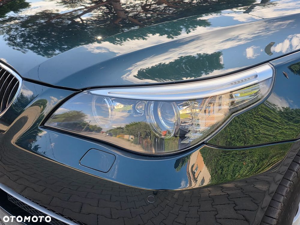 BMW Seria 5 530xi - 4