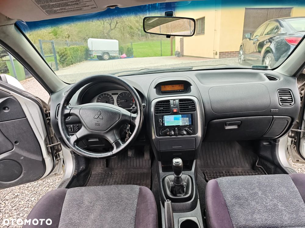 Mitsubishi Carisma 1.6 Classic - 25