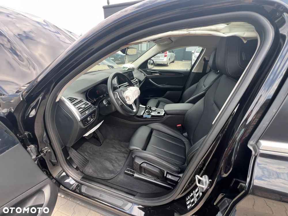 BMW X4 - 10