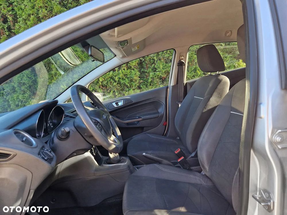 Ford Fiesta - 6