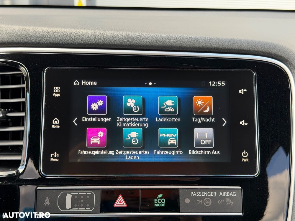 Mitsubishi Outlander ver-2-4-4wd-plug--in-hybrid-top - 26