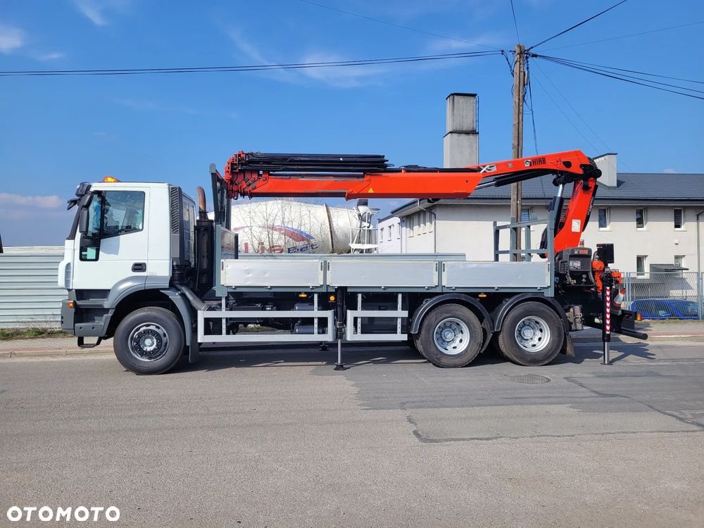 Iveco TRAKKER 260T36 6x4 // HIAB 288 6 WYSUWÓW na 16m // PILOT HDS RADIOWY // MOCNY ŻURAW DUŻY DŹWIG // KLIMA BLOKADY TERENOWE // HAK DO PRZYCZEPY ZACZEP - 6