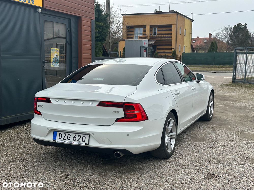 Volvo S90 D3 Momentum - 10