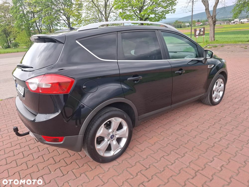 Ford Kuga 2.0 TDCi 4x4 Titanium - 17