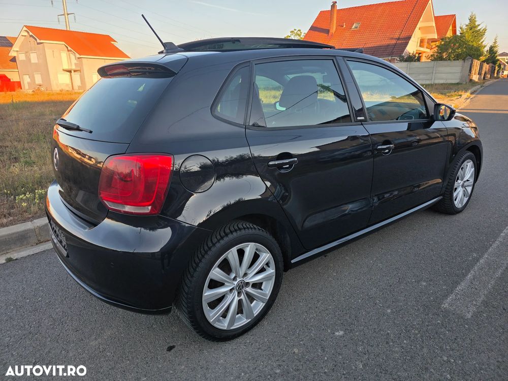 Volkswagen Polo 2011 photo 4