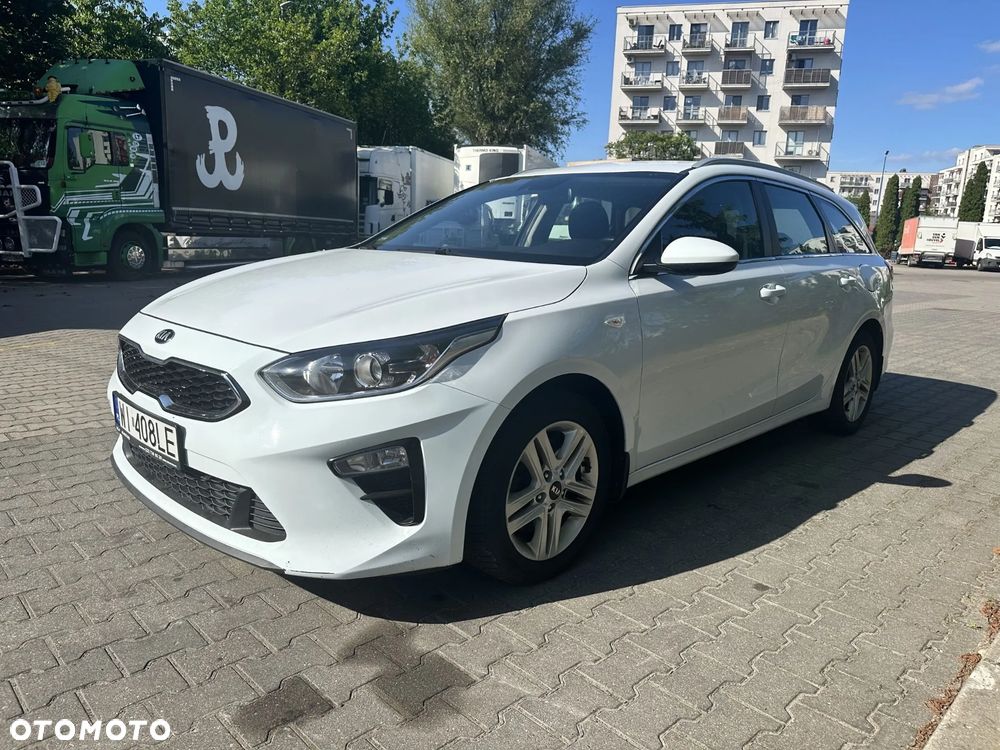 Kia Ceed - 3