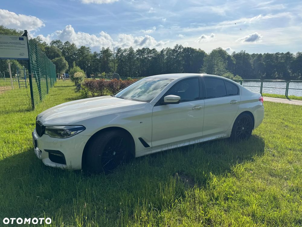 BMW Seria 5 520d xDrive Sport Line sport - 26
