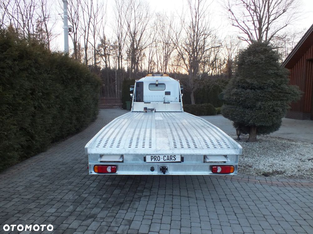 Renault - 12