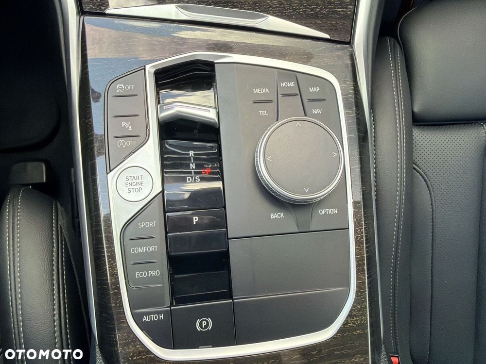 BMW Seria 3 - 24
