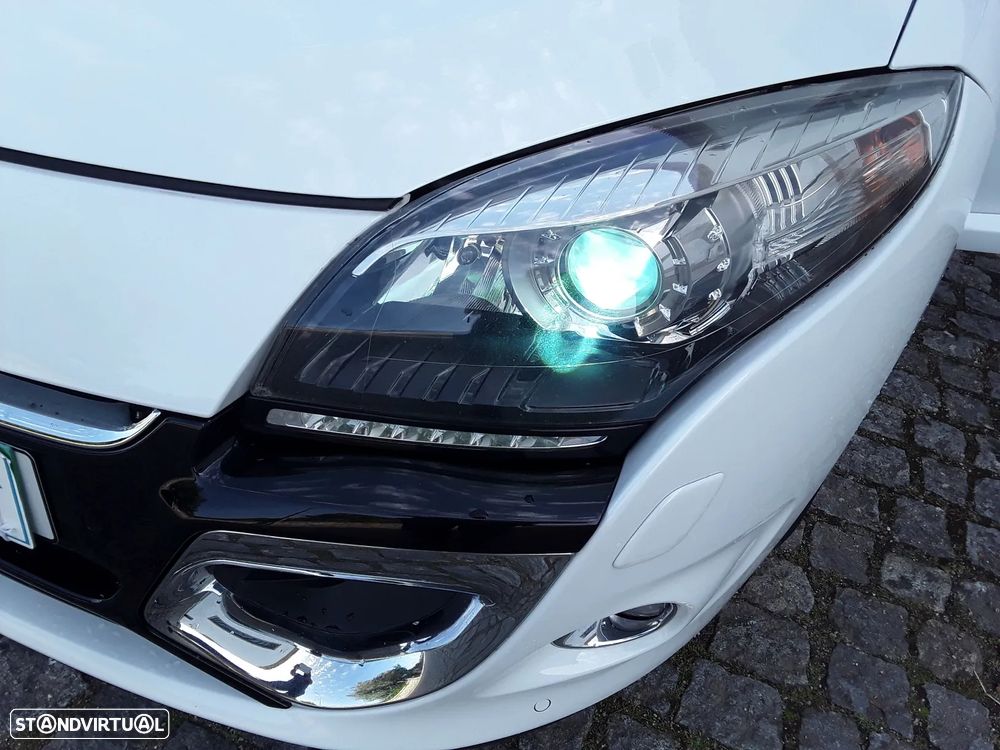 Renault Mégane Coupe Energy dCi 130 FAP Start & Stop Bose Edition - 9