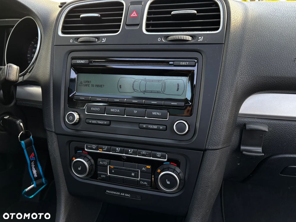 Volkswagen Golf 2.0 TDI DPF Highline - 37