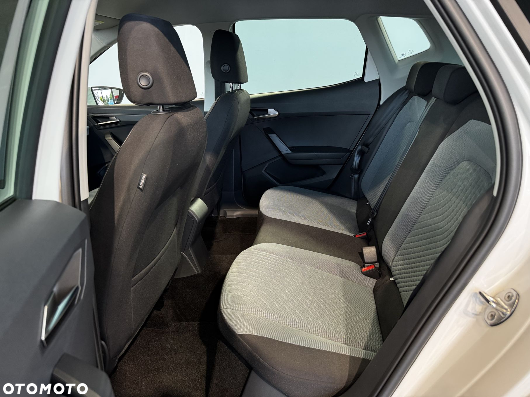 Seat Arona - 15
