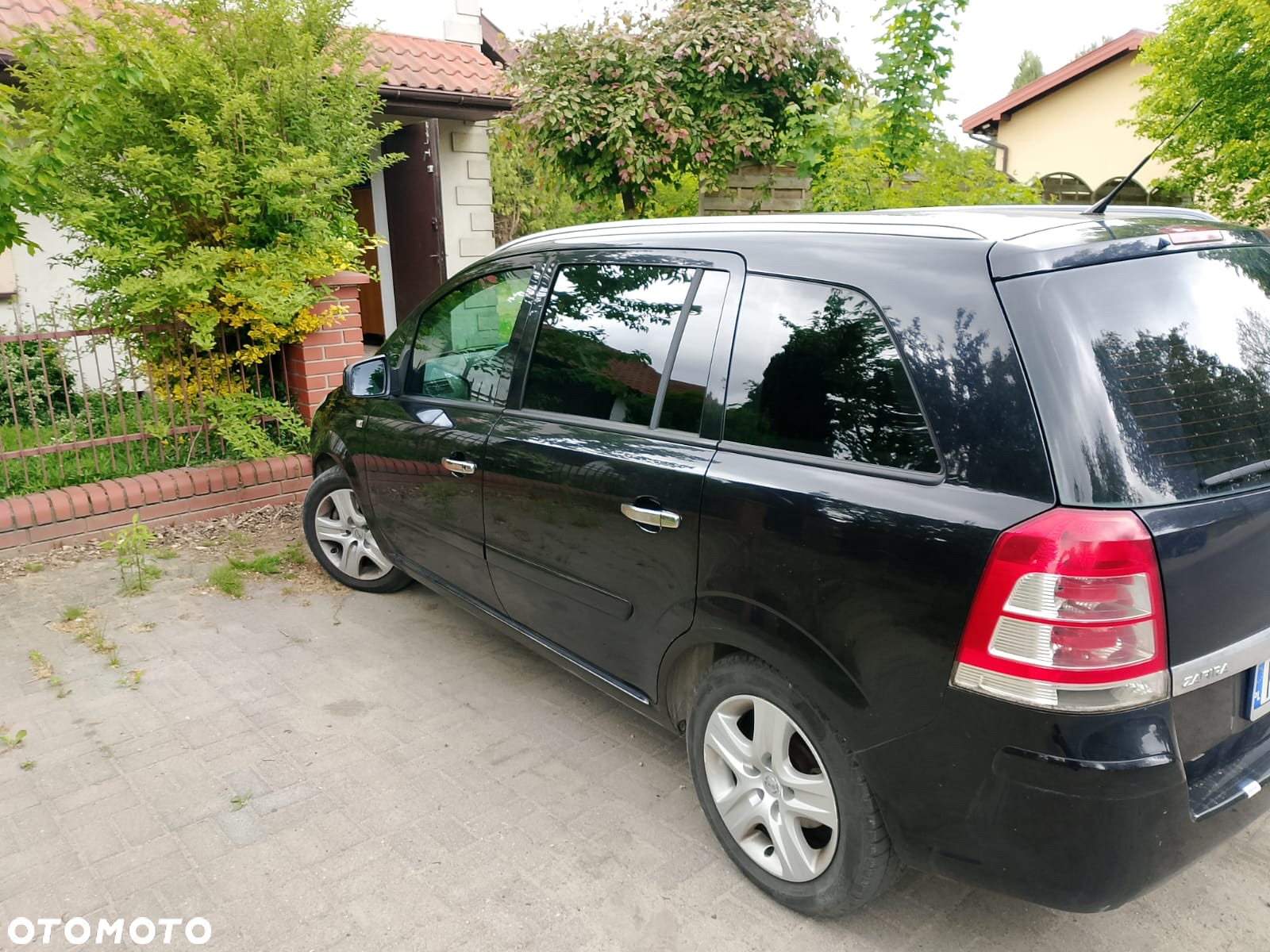 Opel Zafira 1.9 CDTI - 2