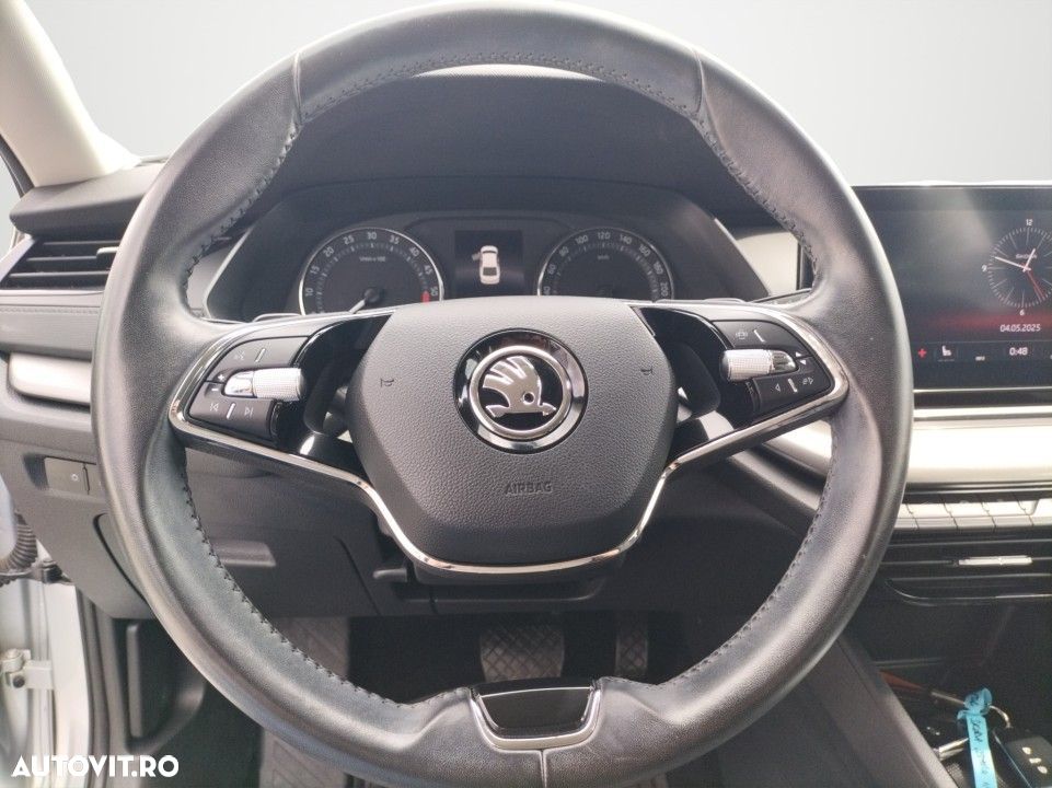 Skoda Octavia - 10